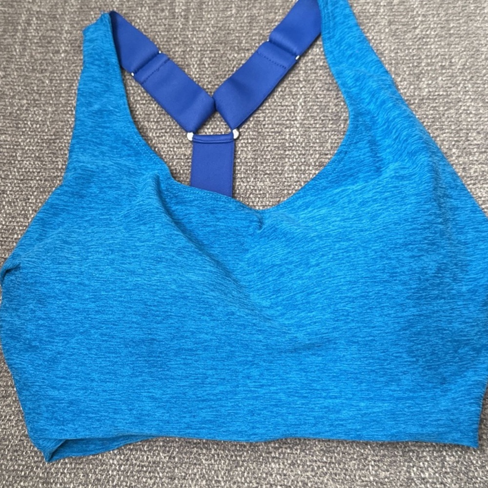 Bombshell top with pads size small turquoise color w bombshell bag